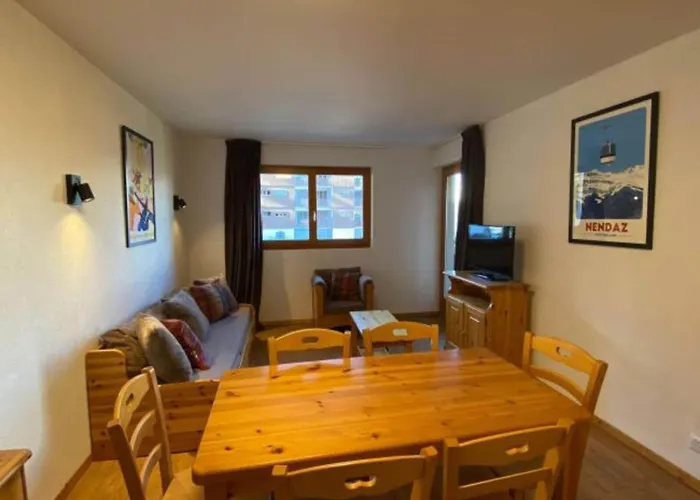 Διαμέρισμα Welcoming With Balcony *